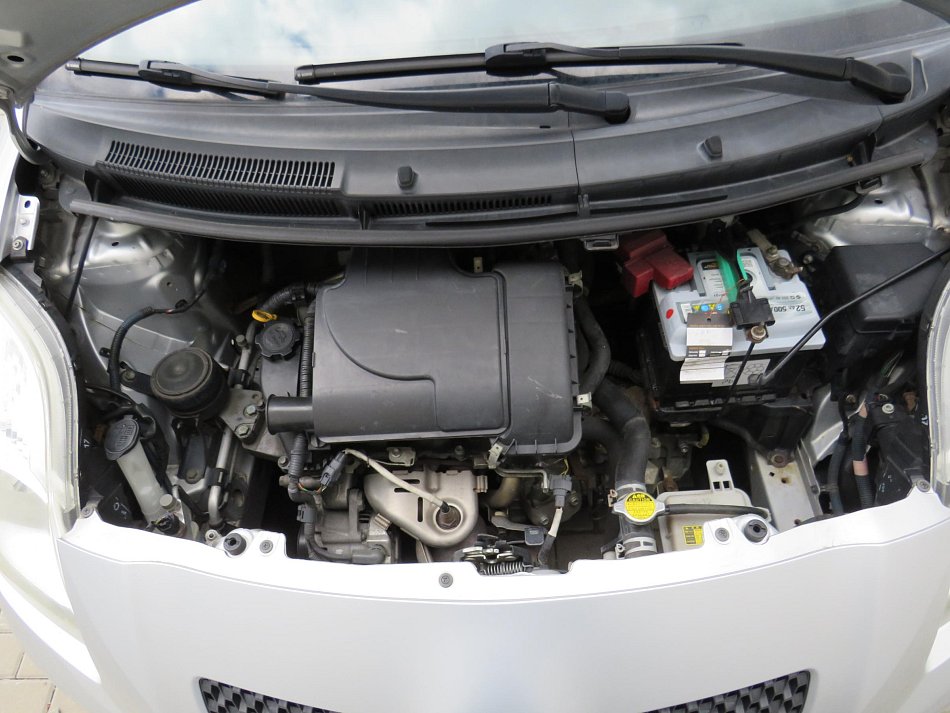Toyota Yaris 1.0 VVT-i 