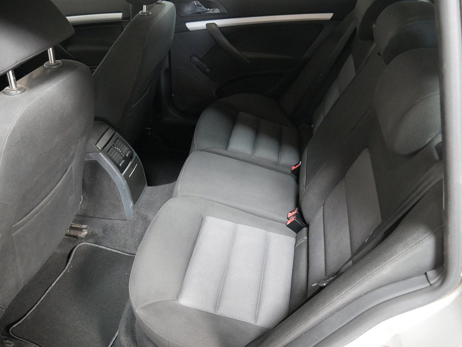 Škoda Octavia II 1.9 TDi Ambiente