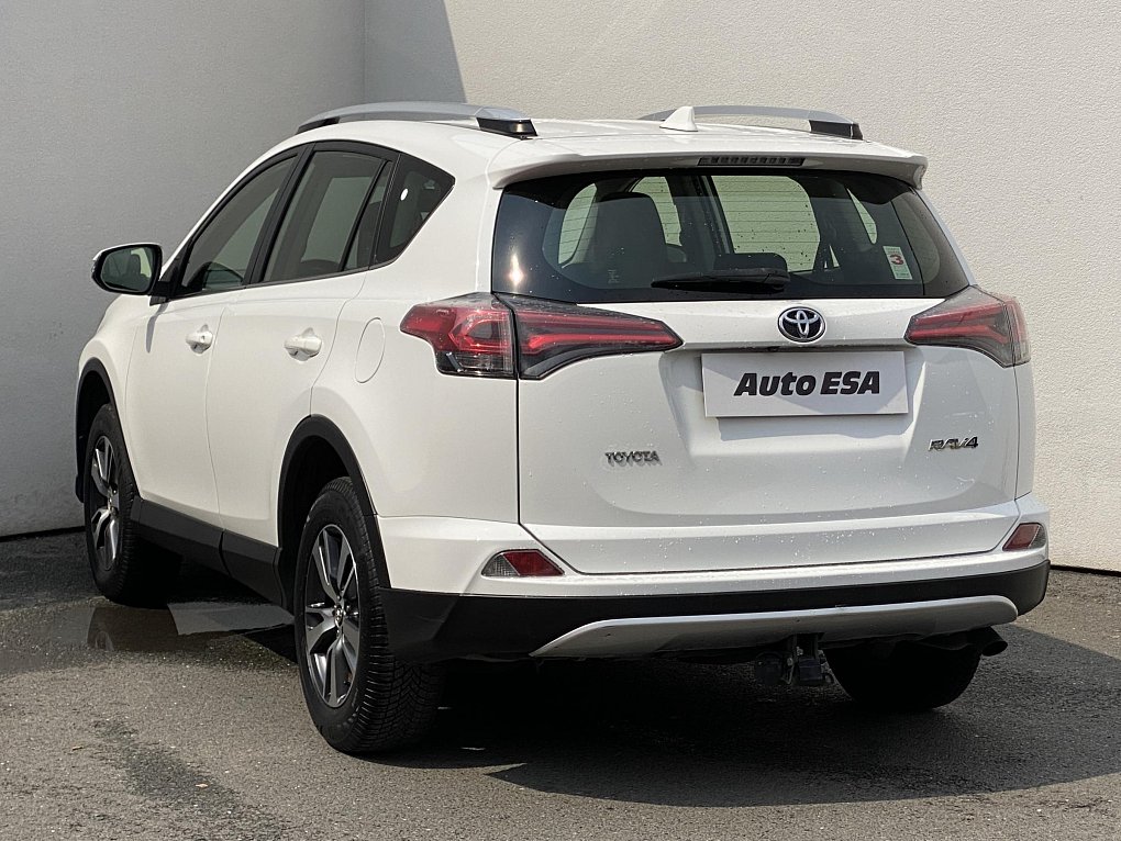 Toyota RAV4 2.0 D-4D 