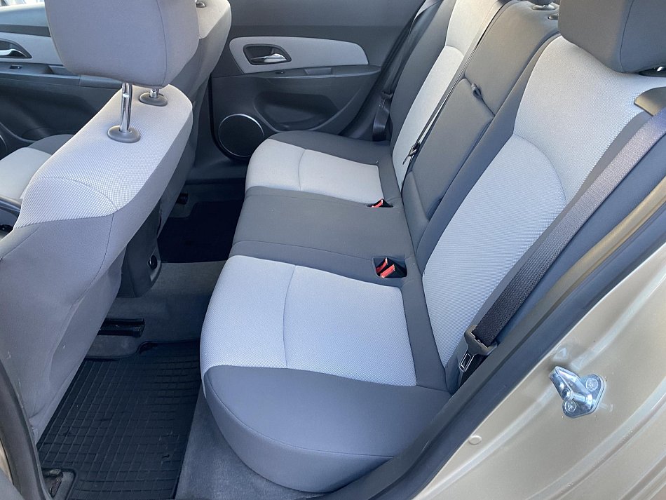 Chevrolet Cruze 2.0D 