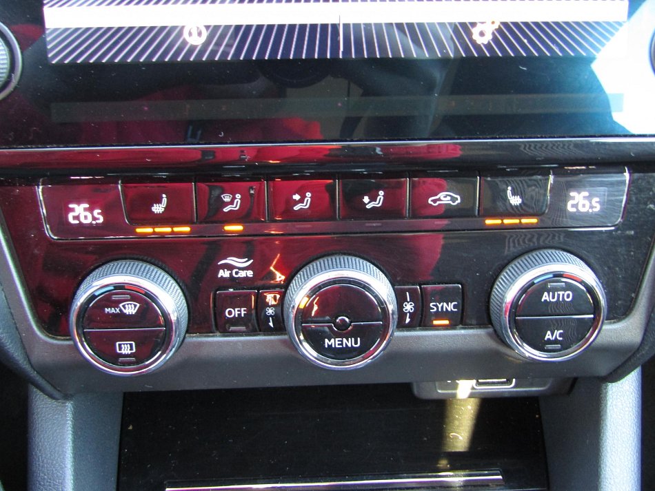 Škoda Octavia III 2.0TDI SportLine