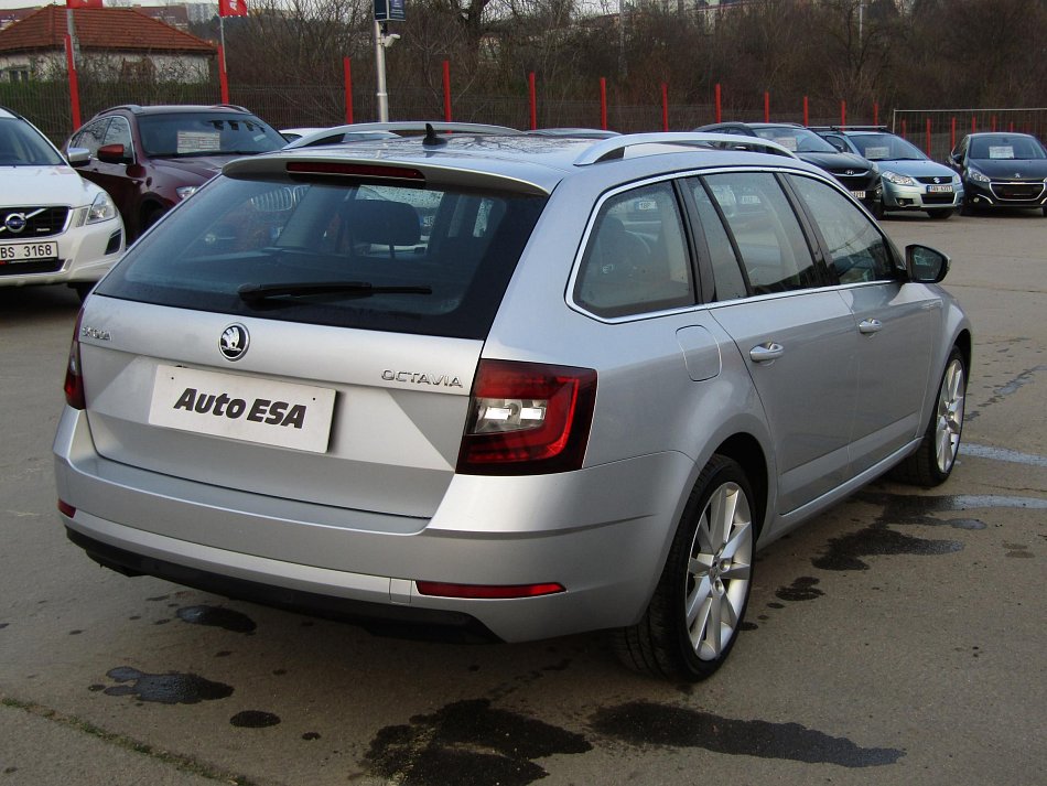 Škoda Octavia III 2.0TDI SportLine