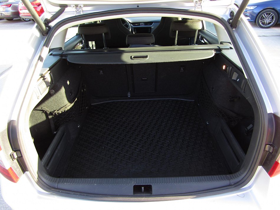 Škoda Octavia III 2.0TDI SportLine