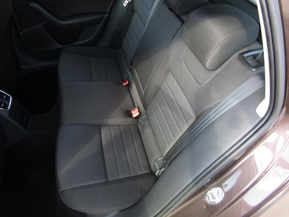 Škoda Octavia III 2.0TDI Elegance