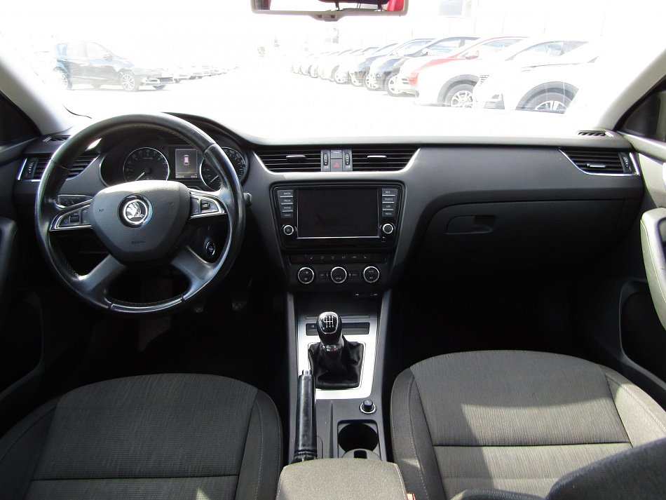 Škoda Octavia III 2.0TDI Elegance
