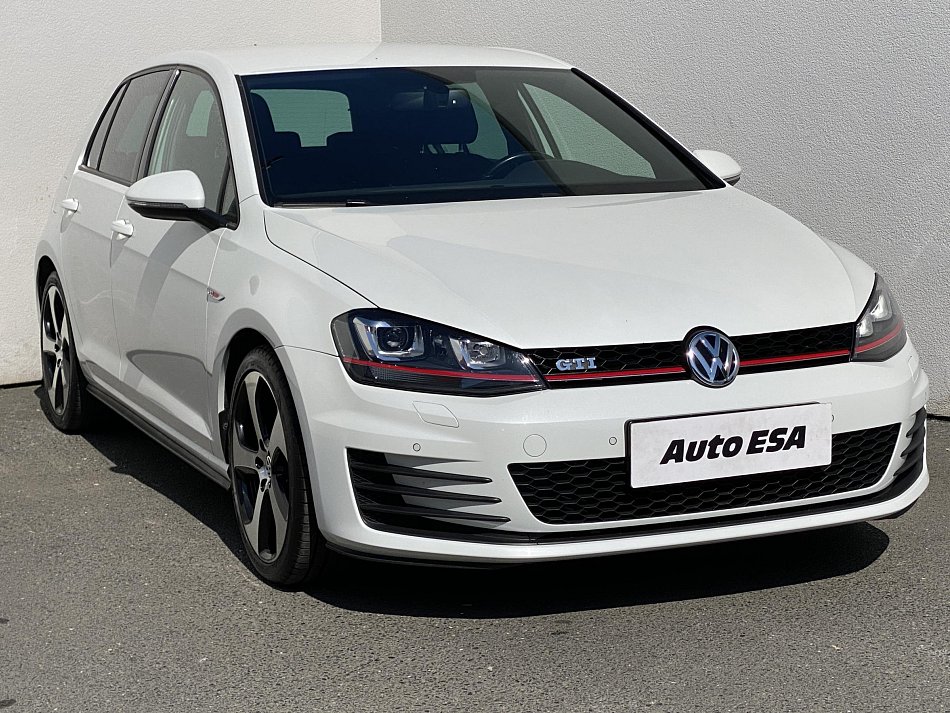 Volkswagen Golf 2.0 TSi GTi