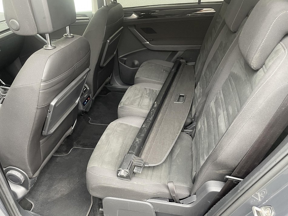 Volkswagen Touran 1.6 TDi 