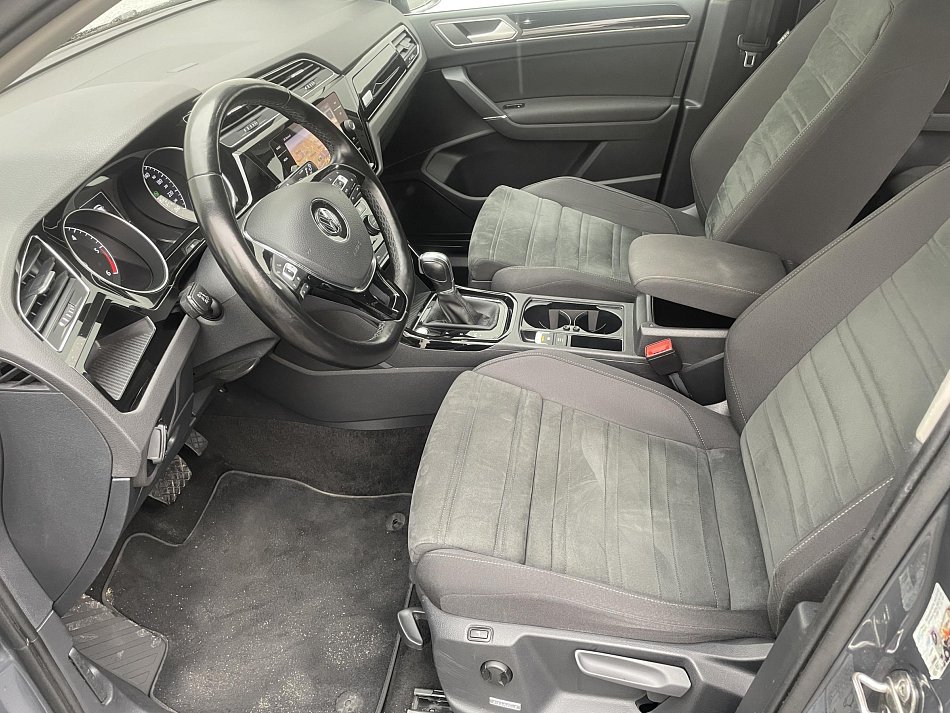 Volkswagen Touran 1.6 TDi 