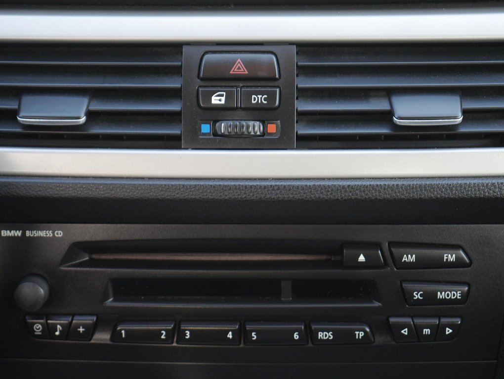 BMW Řada 3 2.0i  318i