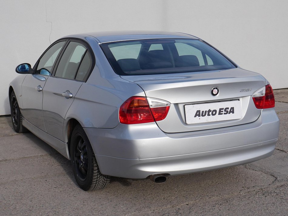 BMW Řada 3 2.0i  318i