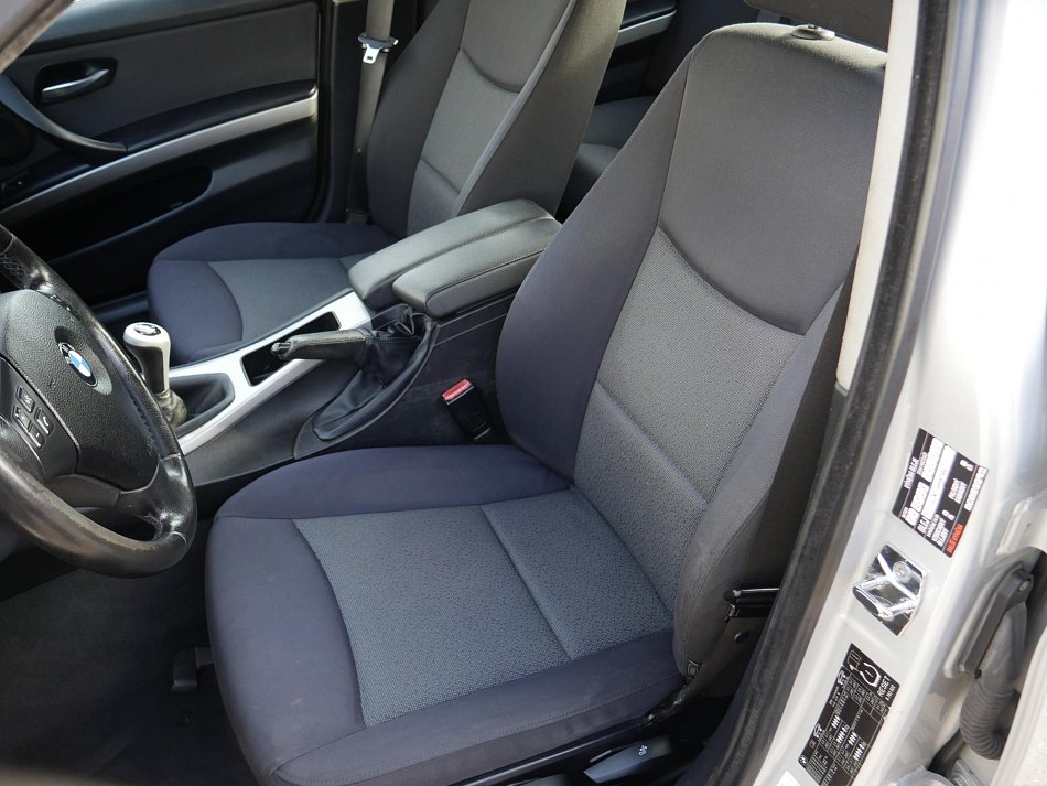 BMW Řada 3 2.0i  318i