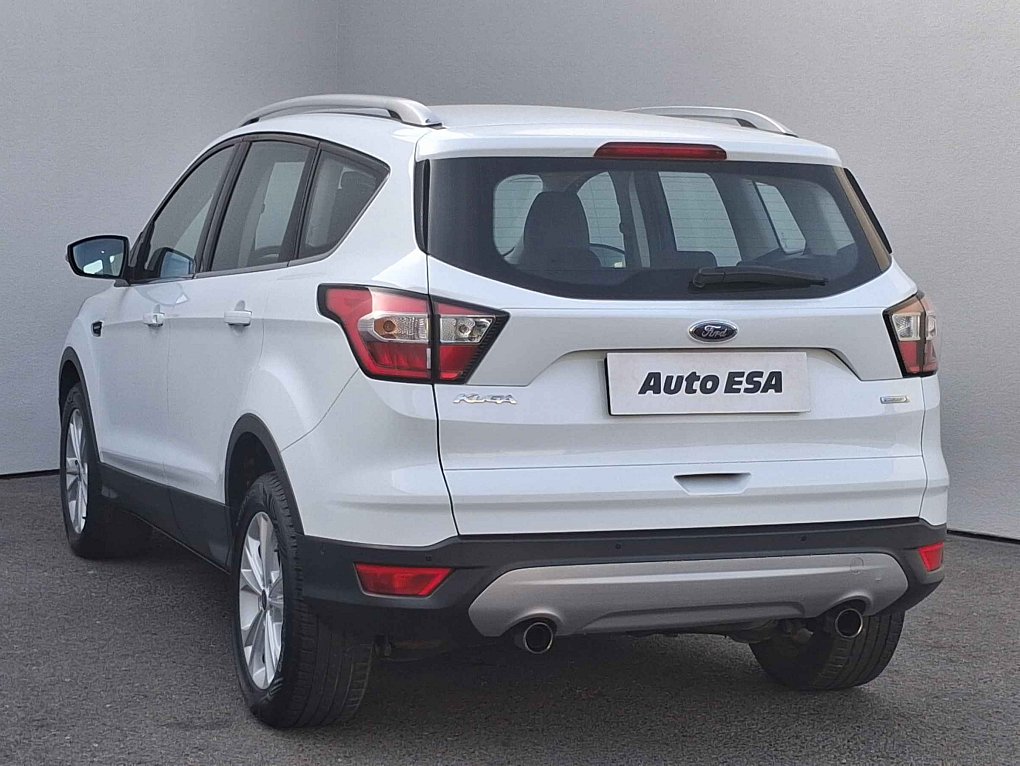 Ford Kuga 1.5 EB Titanium