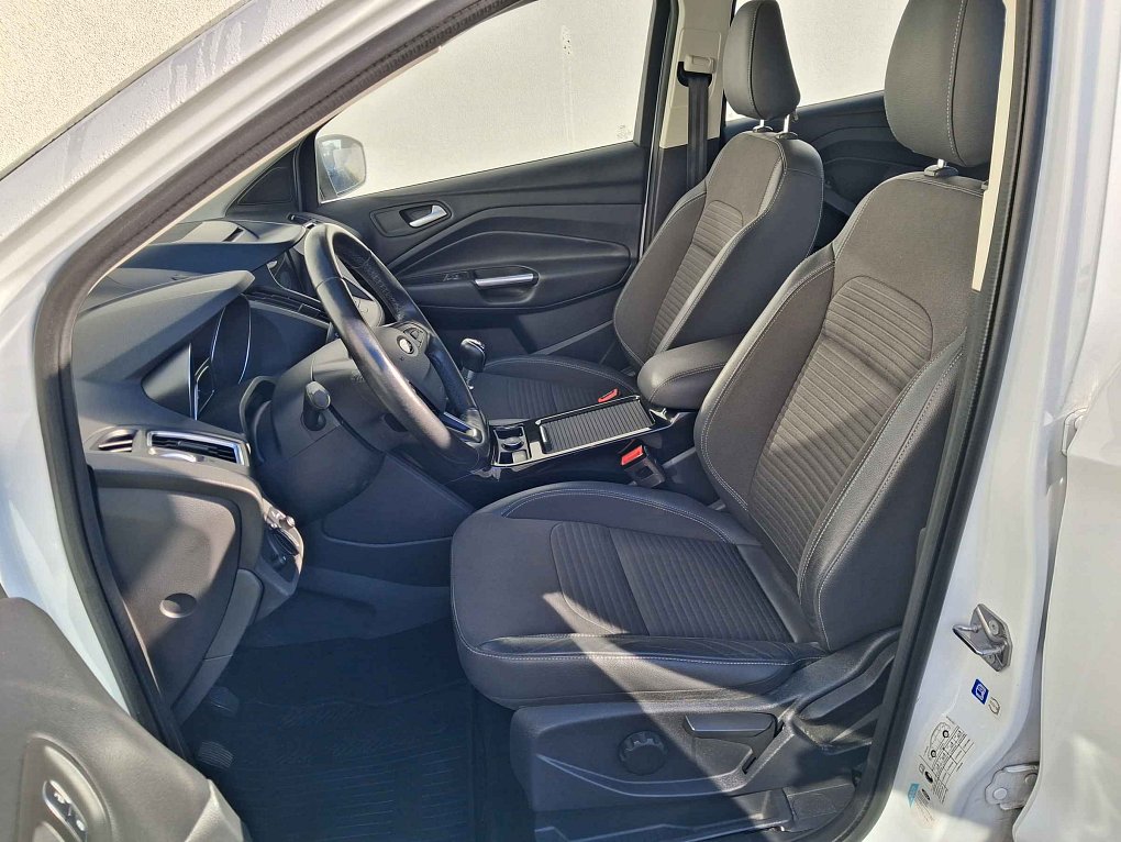 Ford Kuga 1.5 EB Titanium