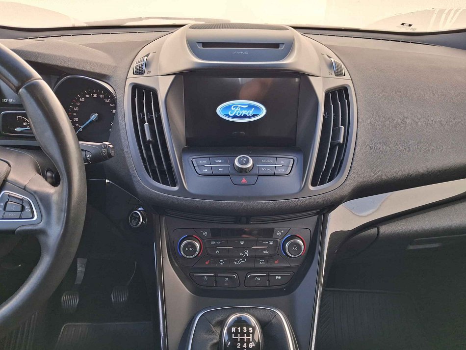 Ford Kuga 1.5 EB Titanium