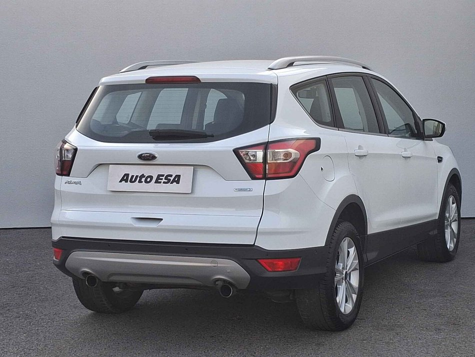 Ford Kuga 1.5 EB Titanium