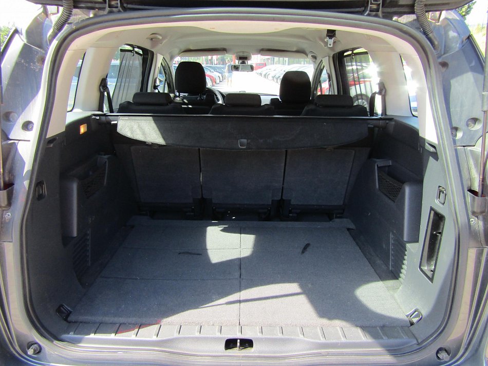 Peugeot 5008 1.6HDI 