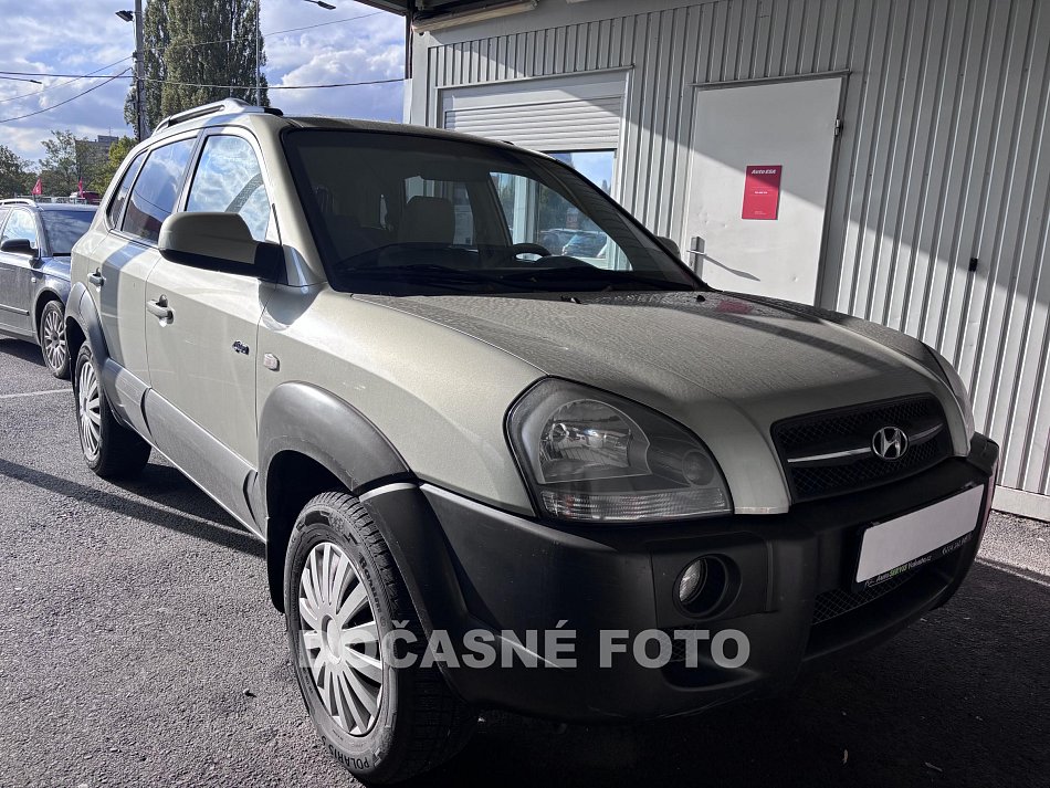 Hyundai Tucson 2.0 i 