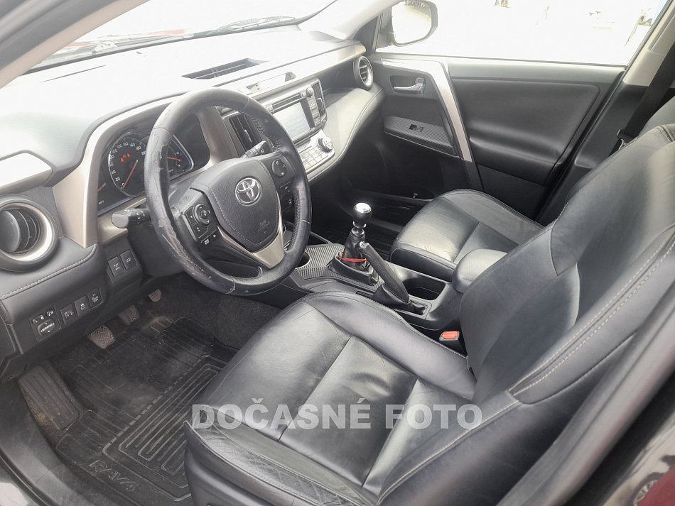 Toyota RAV4 2.0 