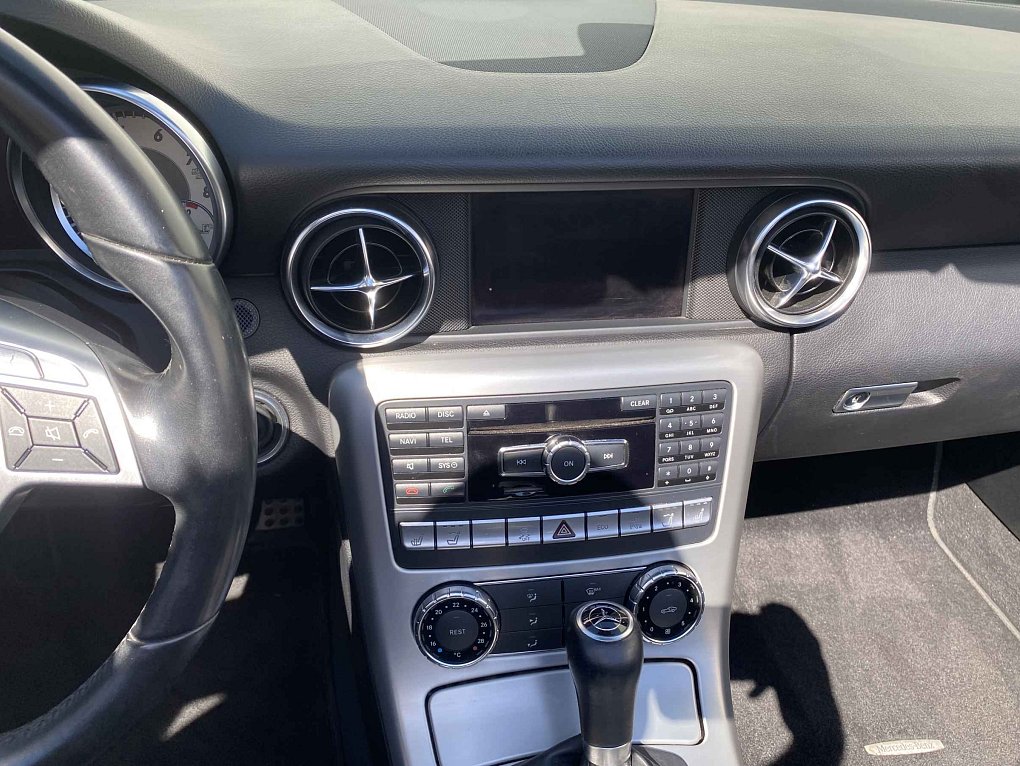 Mercedes-Benz SLK 1.8  SLK200