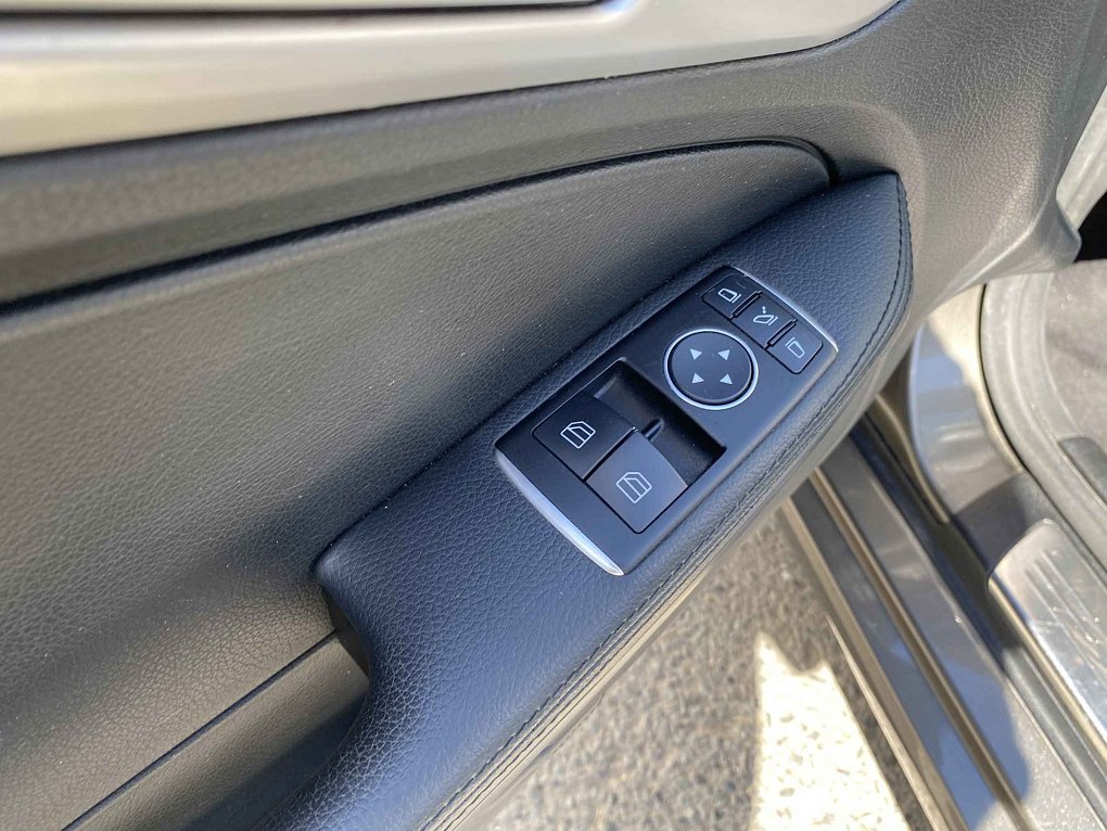 Mercedes-Benz SLK 1.8  SLK200