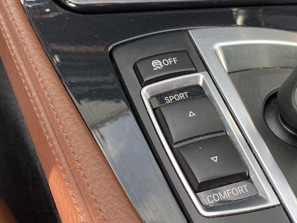 BMW Řada 5 2.0 D  520 d