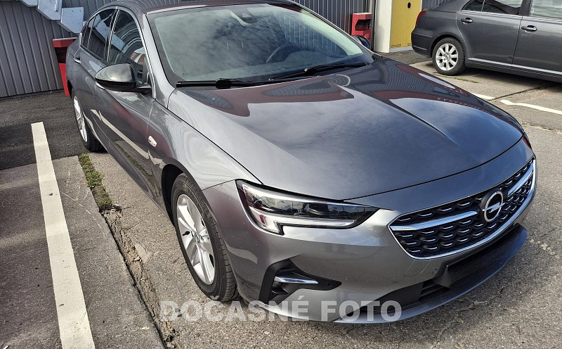 Opel Insignia 2.0 CDTi 