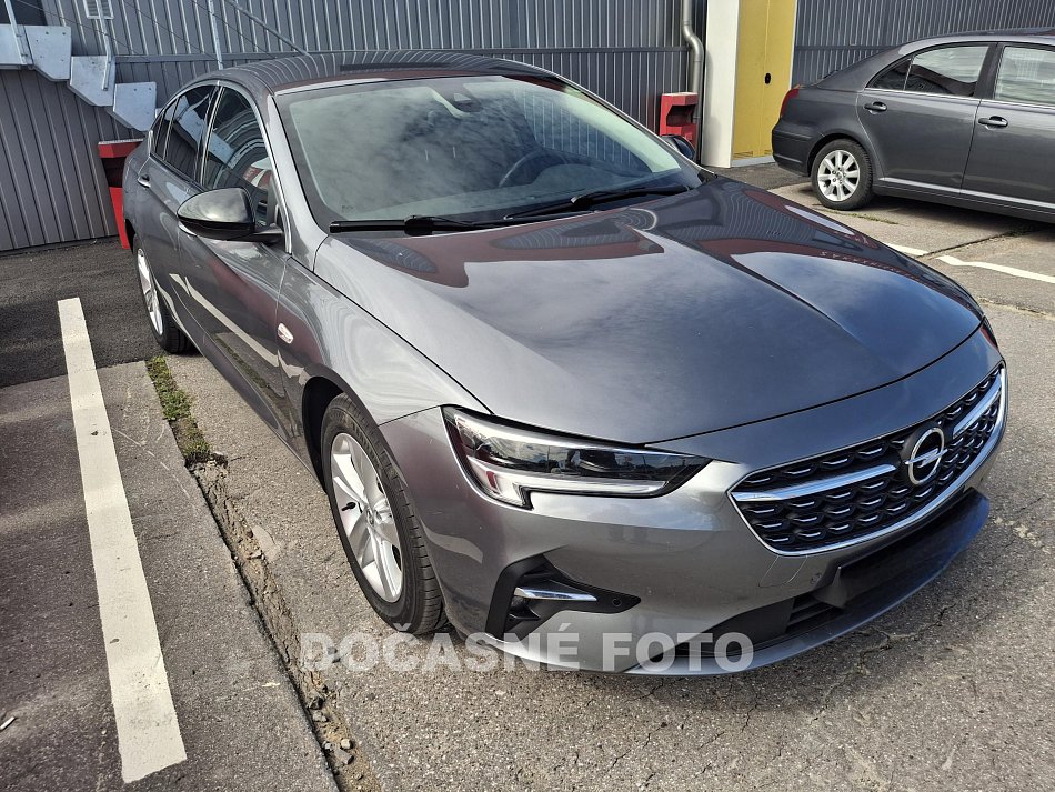 Opel Insignia 2.0 CDTi 