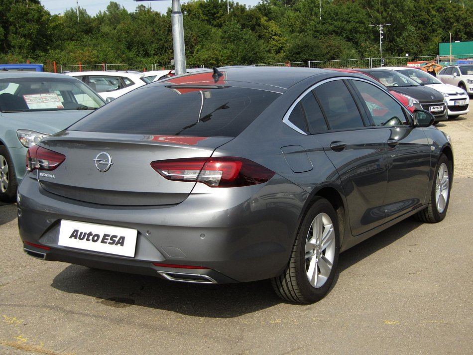 Opel Insignia 2.0 CDTi 
