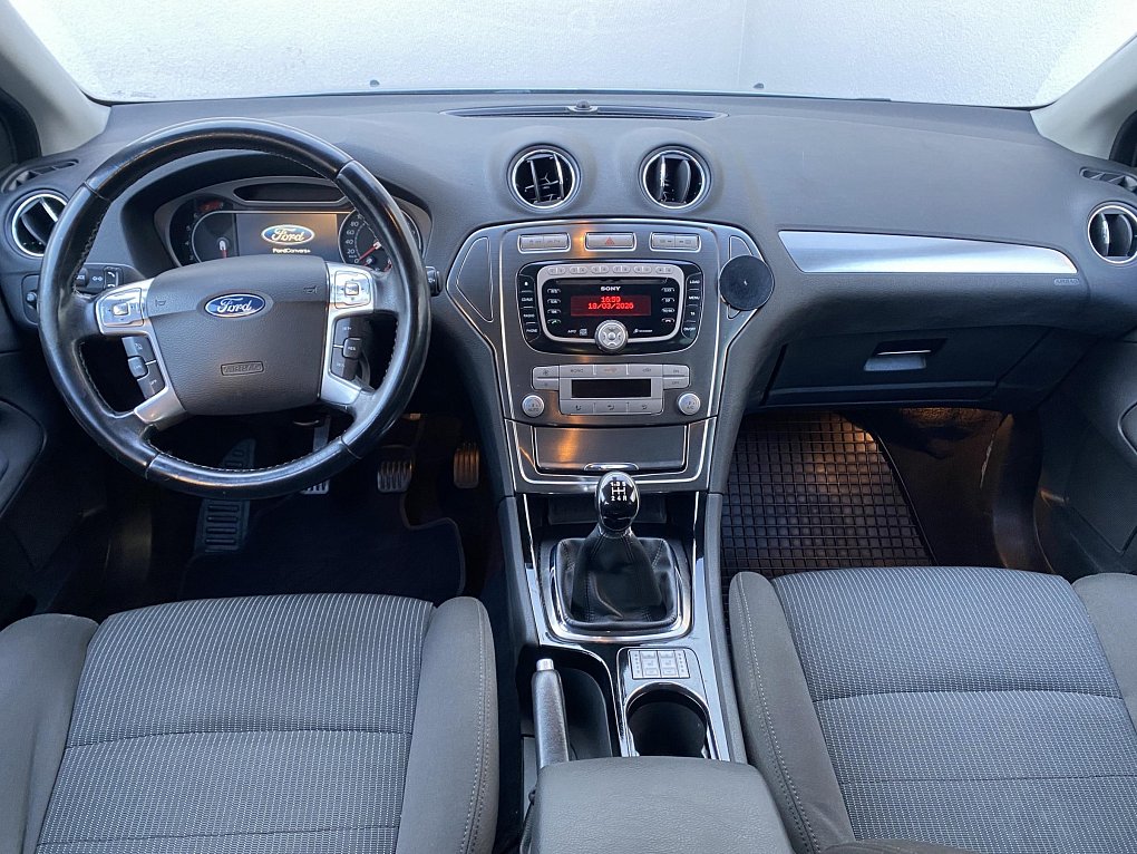 Ford Mondeo 2.0 i 