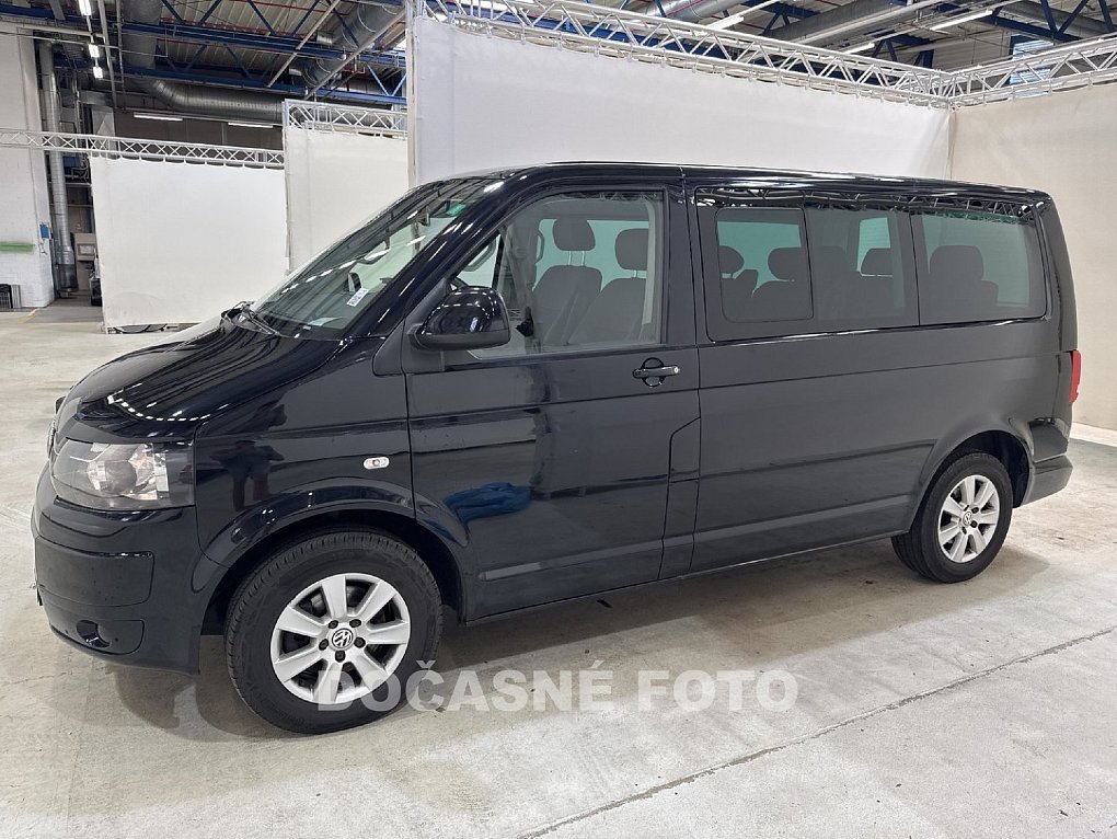 Volkswagen Multivan 2.0TDi 