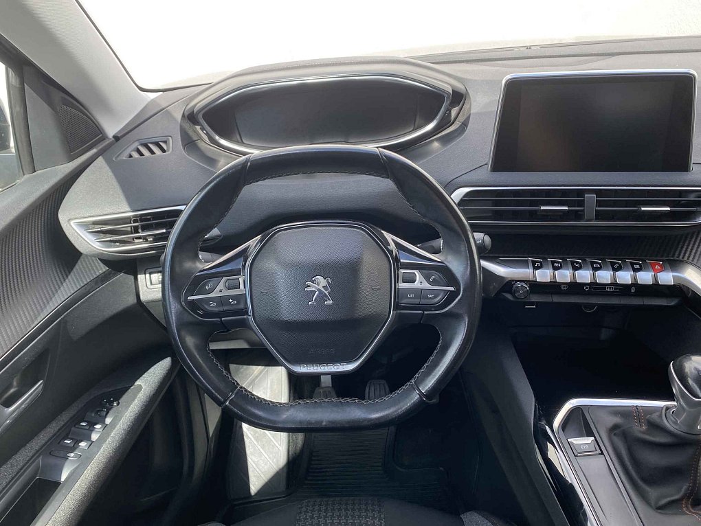 Peugeot 3008 1.2 PT Active