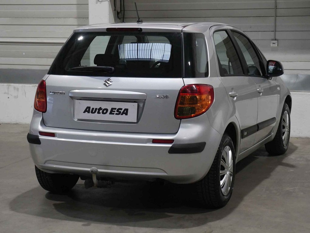 Suzuki SX4 1.6i 