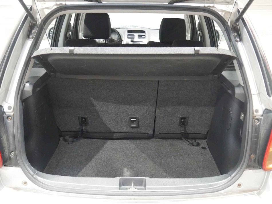Suzuki SX4 1.6i 