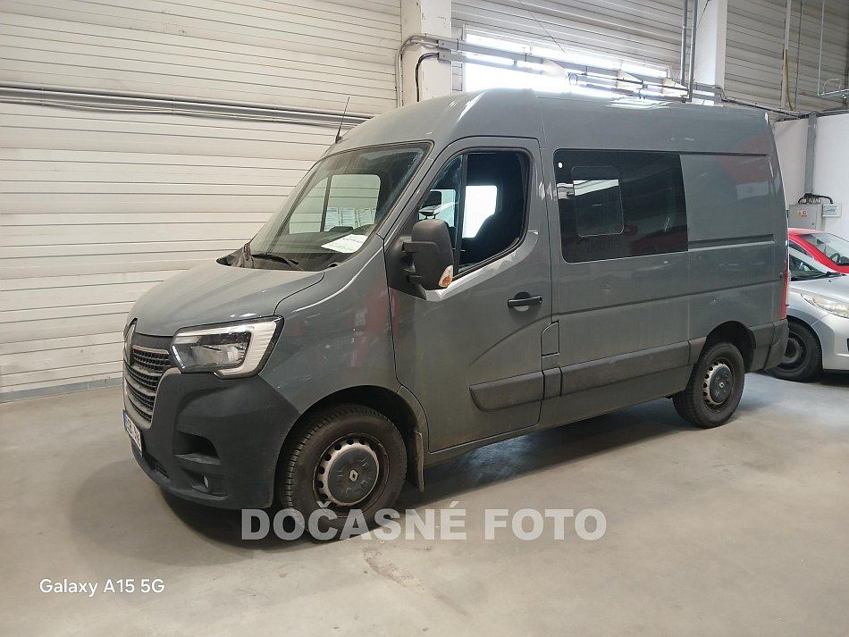 Renault Master 2.3dCi  L1H2 6míst