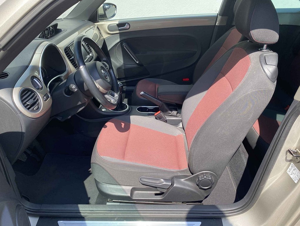 Volkswagen Beetle 1.4 TSI 