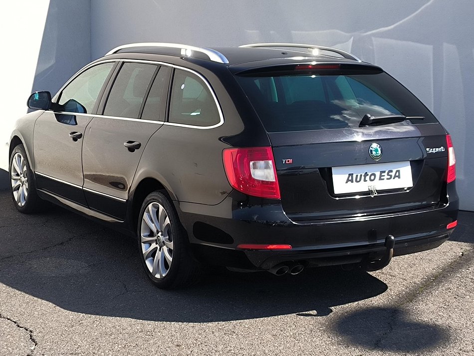 Škoda Superb II 2.0 TDi Elegance