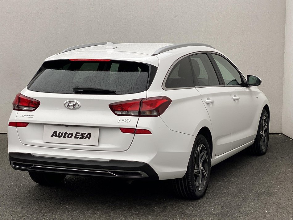 Hyundai I30 1.5 T-GDi Smart 48V