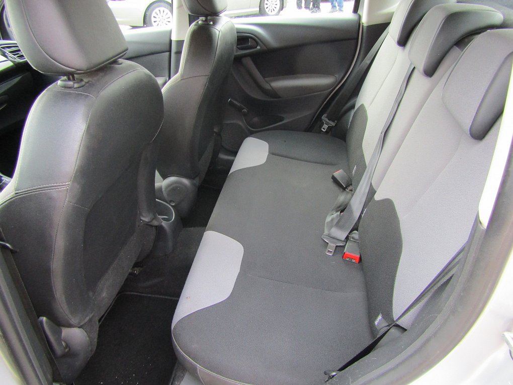 Citroën C3 1.2 i 