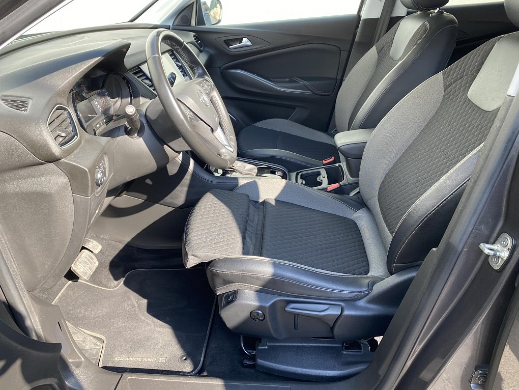 Opel Grandland X 1.5 CDTi 