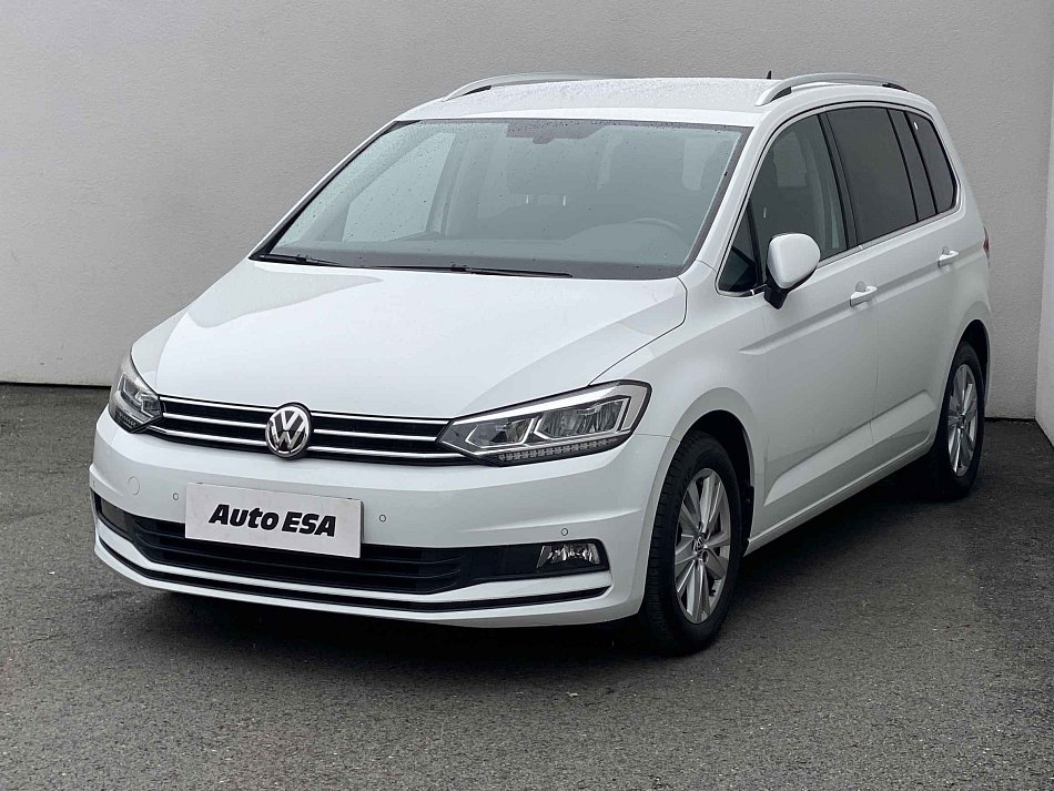 Volkswagen Touran 1.5 TSi 