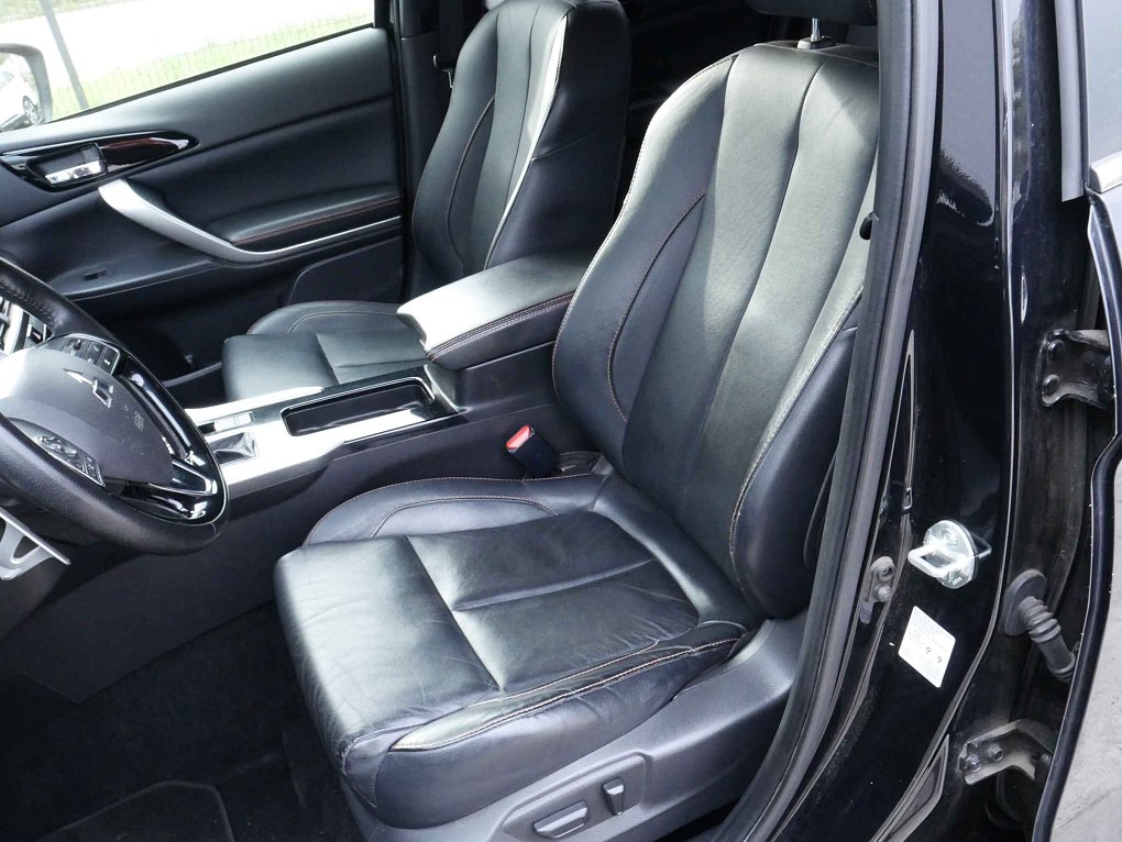 Mitsubishi Eclipse Cross 1.5T-MiVEC  4x4