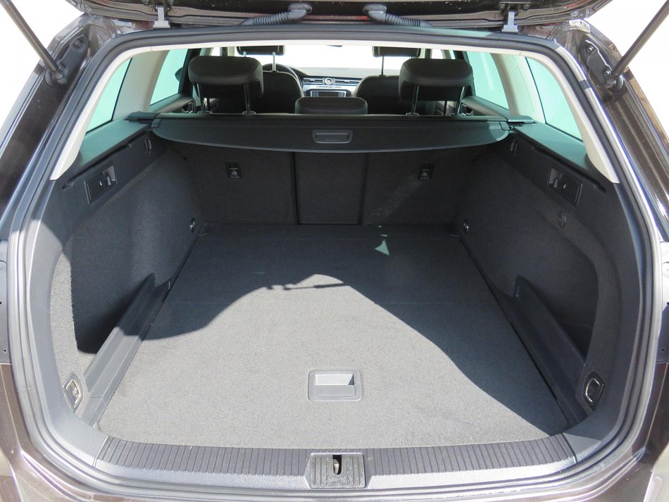 Volkswagen Passat 1.8 TSi Highline