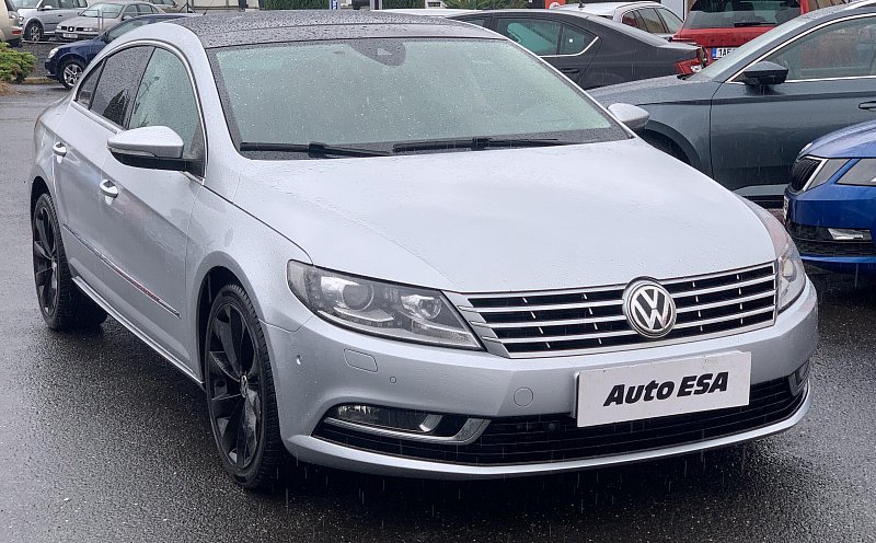 Volkswagen Passat CC 2.0 TDi 