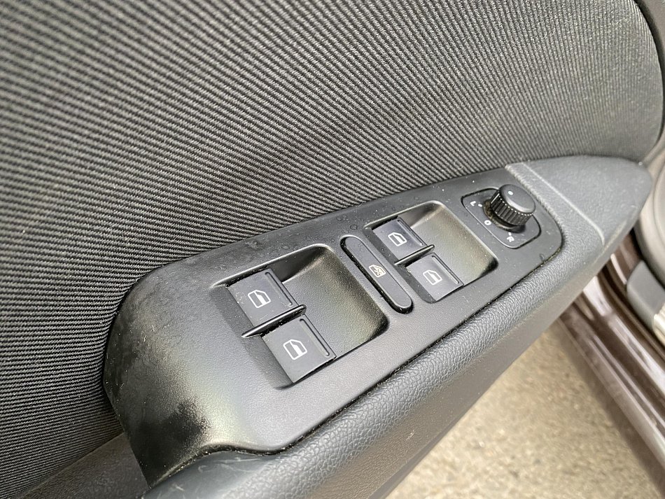 Škoda Superb II 2.0TDi Active