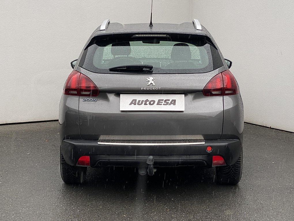 Peugeot 2008 1.2PT Allure