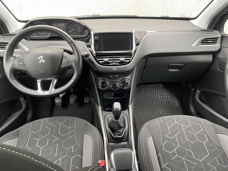 Peugeot 2008 1.2PT Allure