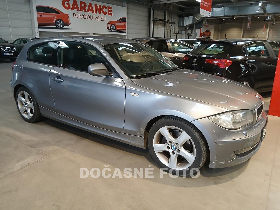 BMW Řada 1 2.0 D  120D