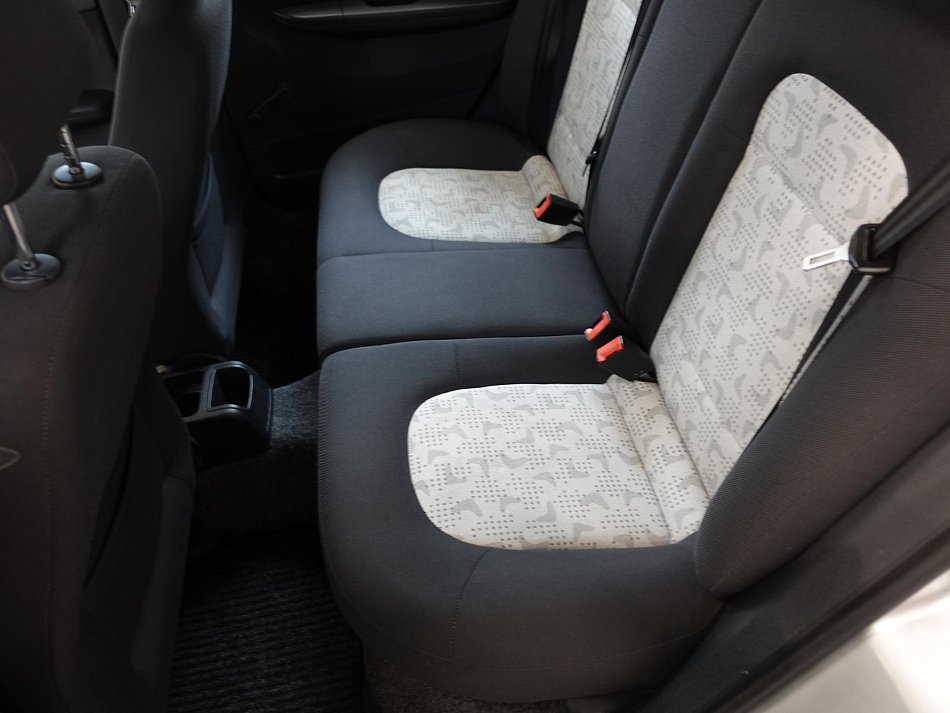 Škoda Fabia I 1.4i 16V 