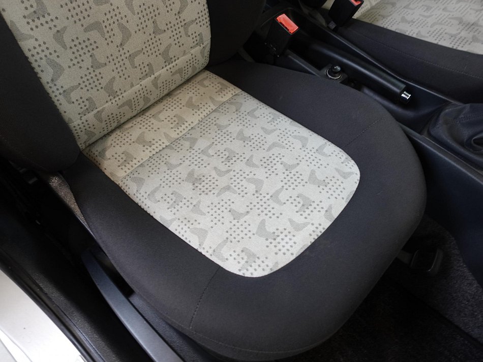 Škoda Fabia I 1.4i 16V 