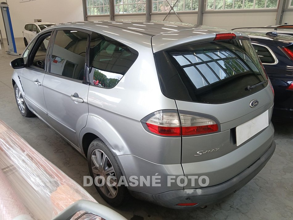 Ford S-MAX 2.0i 
